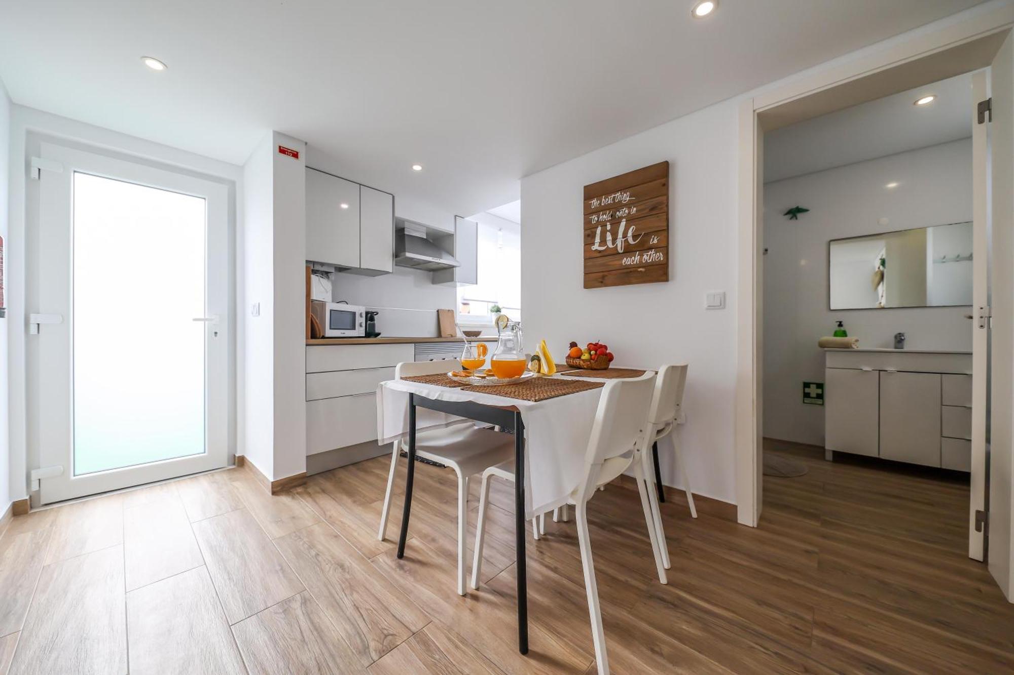 Casas Com Amoras In Serra Da Pescaria Famalicão Dış mekan fotoğraf